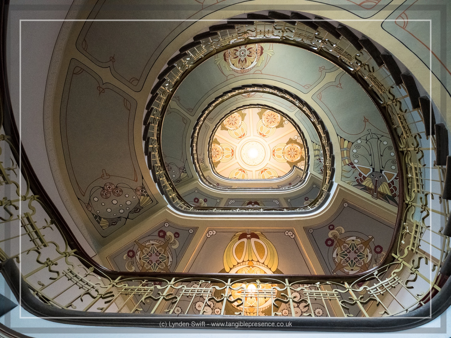  Ceiling of Art Deco Museum | Lynden Swift Tangible Presence Photography. 